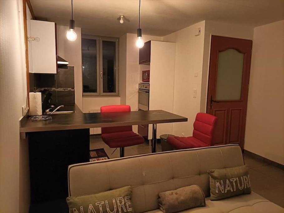 La Maison Du Bonheur Saint-Germain-Laval  Eksteriør billede